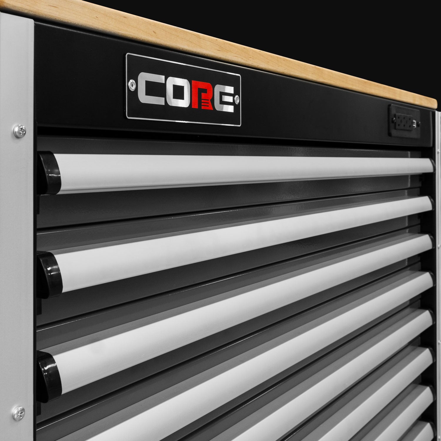 22 Series - 5 Drawers - Silver Handles - Foot Casters
